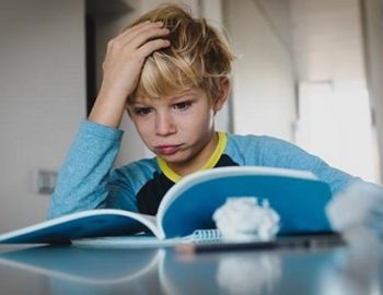 se�ales que presenta un ni�o con dislexia