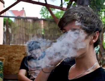 �c�mo saber si mi hijo consume drogas?