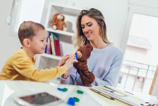 el cerebro del ni�o se cansa, necesita descansos para jugar