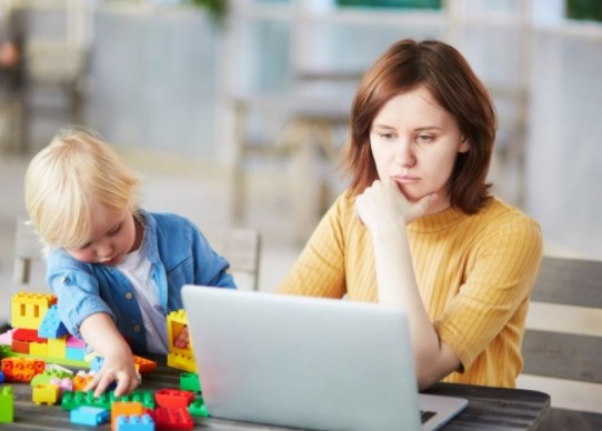 trabajar m�s para poder pagar todo