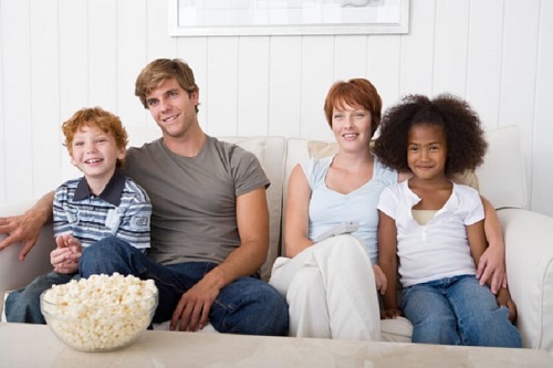 convertirse en padres a trav�s de la adopci�n